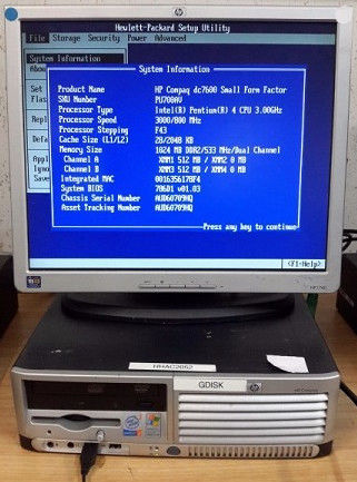 Vecchio computer con MS-DOS