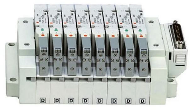 Manifold SMC per comando pacchi di 8 elettrovalvole